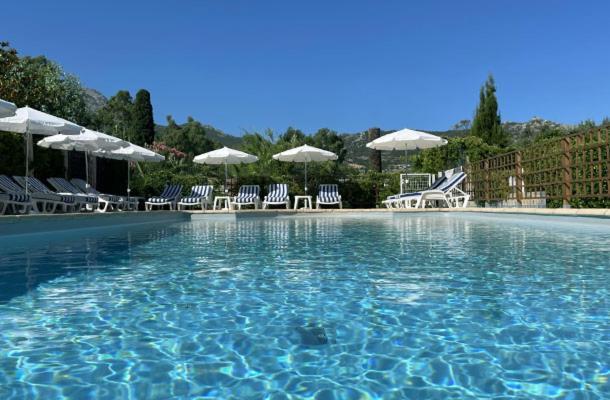 Le Rateau Bavoir Calvi  Exterior photo